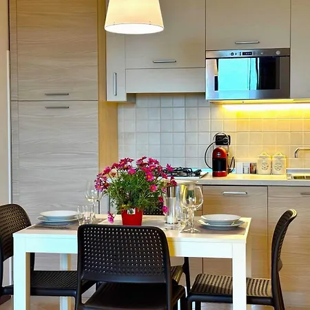 'La Quercia' Top Floor Flat Verona Exterior photo
