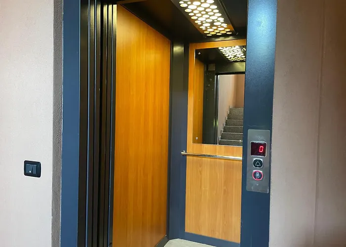 \'La Quercia\' Top Floor Flat